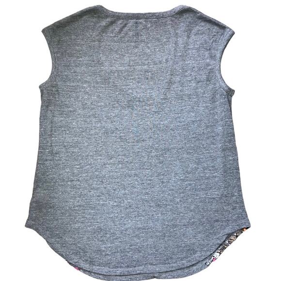 Chaser Gray Colorful Camel Sleeveless Top Medium - Picture 2 of 3